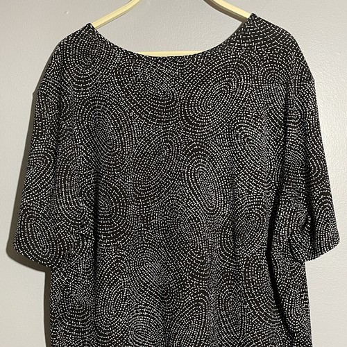 Vintage Talbots Blouse Women P2X Petite 2X Vneck Black White Pattern Workwear - Picture 4 of 10