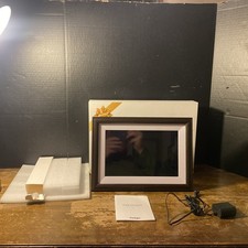 Pastigo M10R5 Cloud Share Digital Picture Frame w Powercord,Box/Inserts