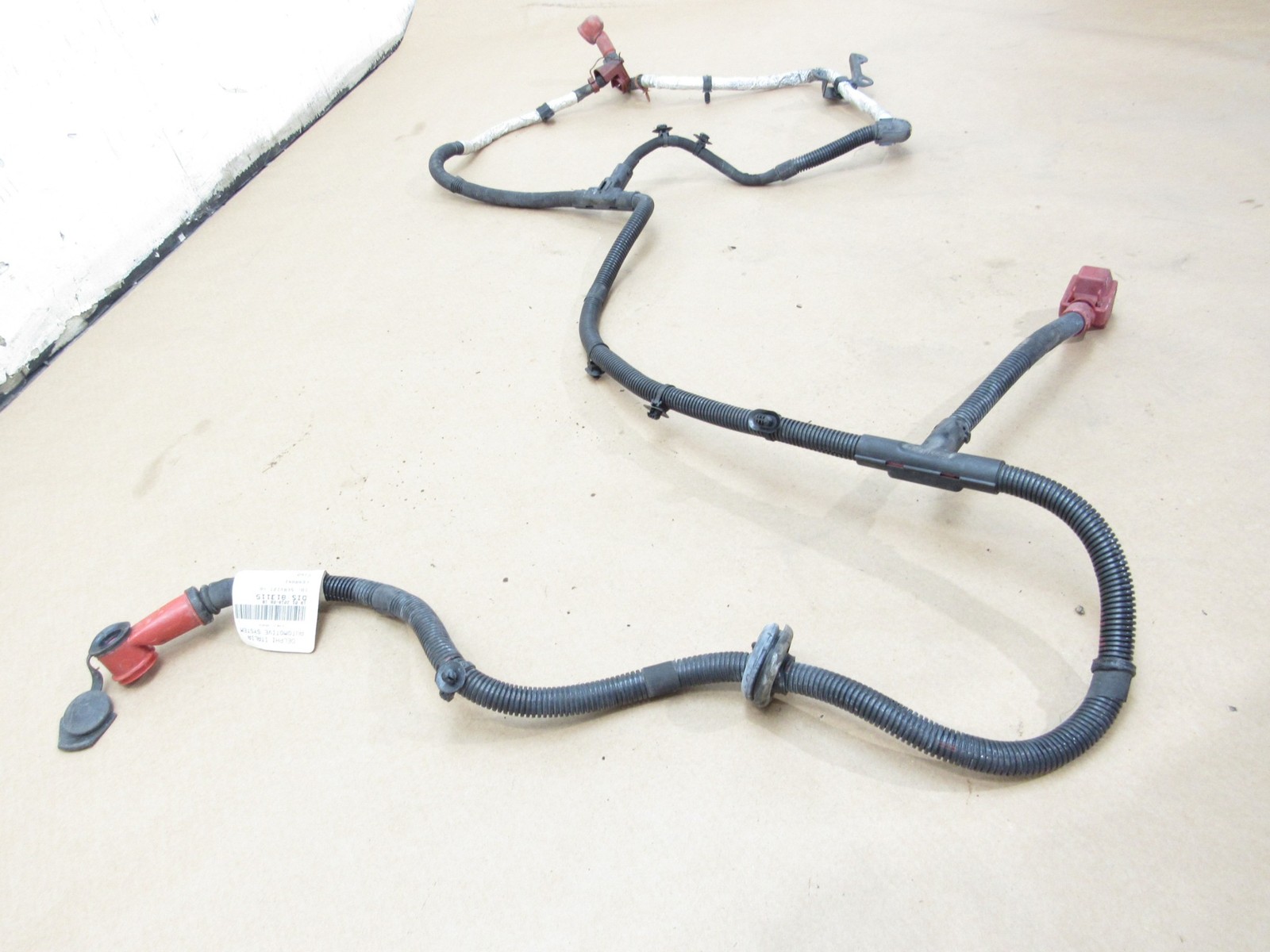 Maserati Levante 2016-2024 Battery cable