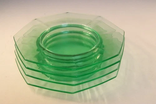 Vintage Cambridge Glass Uranium  octagon Green Lunch Salad Plate 8 1/8" set of 4