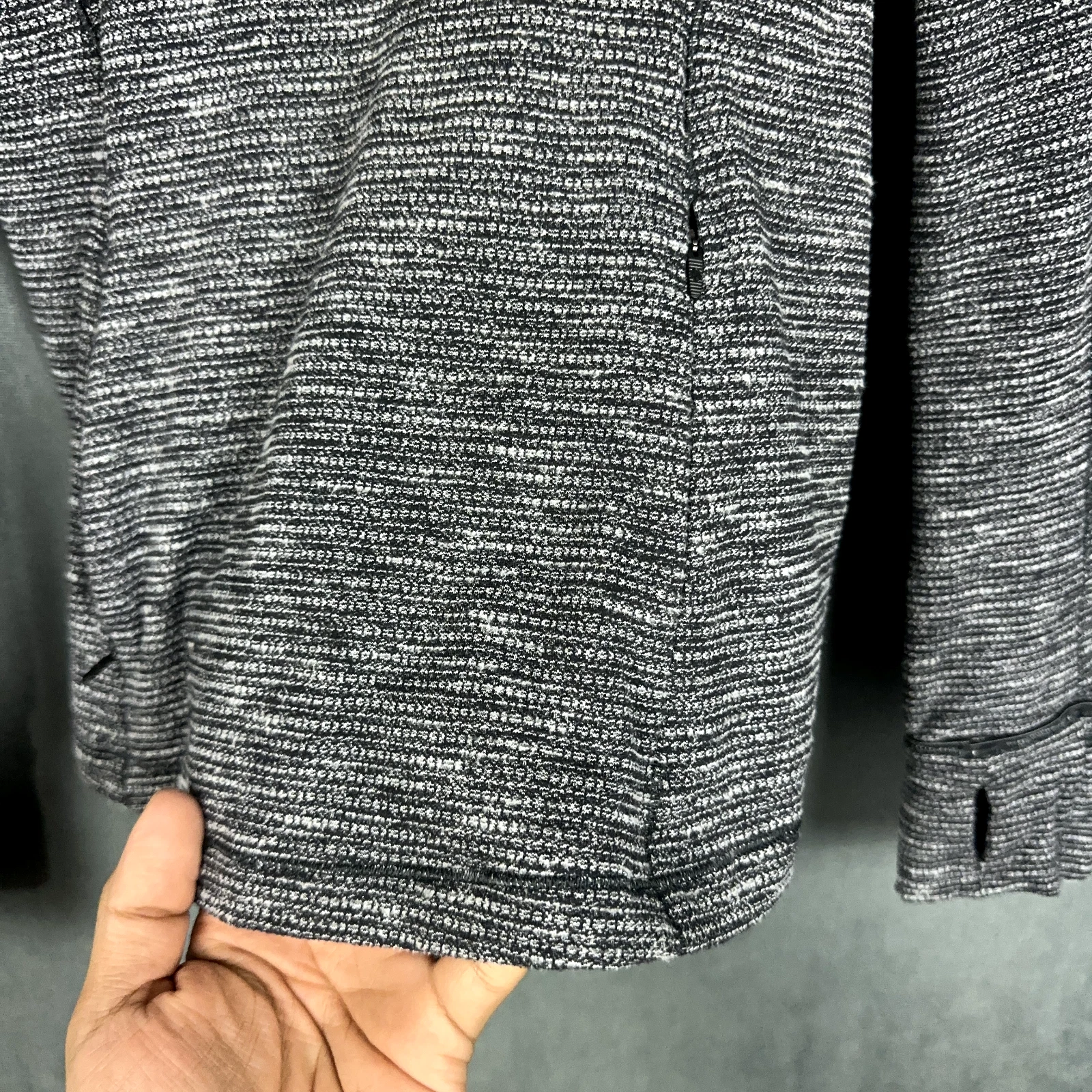 lululemon run briskly 1/2 zip coco pique company logo jacket