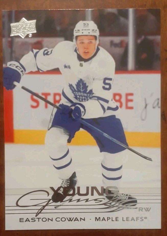 2025-26 Upper Deck Series 2 - Young Guns Easton Cowan #462 RC Maple Lesfs