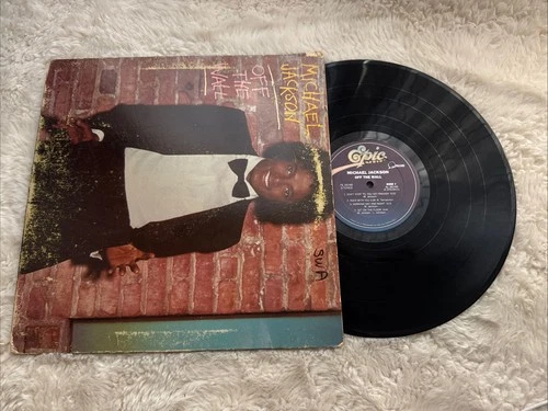 VINTAGE RECORD ALBUM MICHAEL JACKSON OFF THE WALL FE 35745 EPIC 1979 VINYL LP