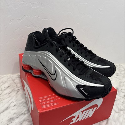 【Nike】 正規品★ Shox R4 Black Team Red ilc Silver Nike Wmns Shox R4 Sneaker » Buy online now!