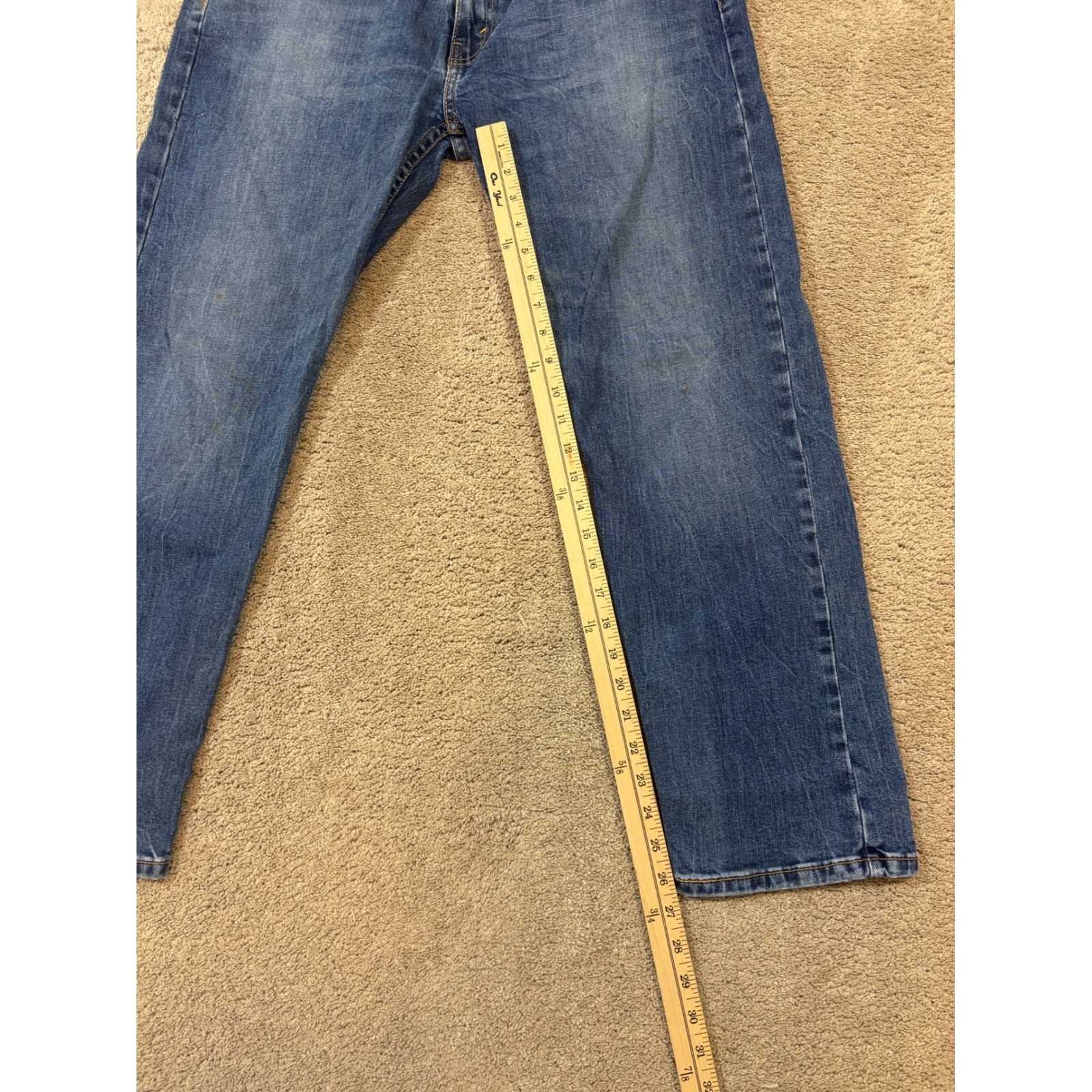 Levi Strauss 502 Regular Fit Blue Wash Denim Jeans Mens Size 36x30 Stained thumbnail 3