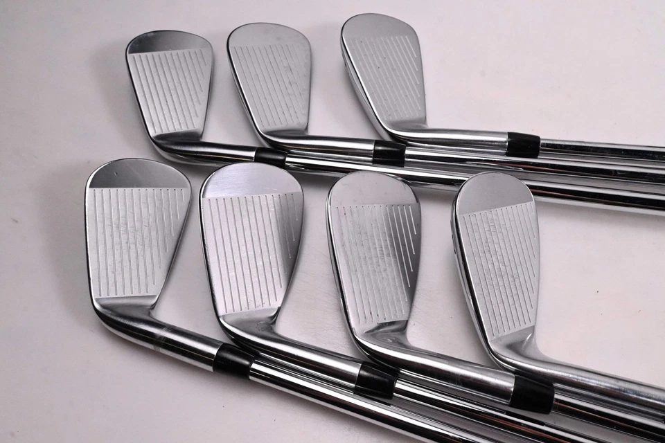 Titleist 718 AP2 Irons / 4-PW / X-Flex Project X Precision Shafts - Image 3 of 4