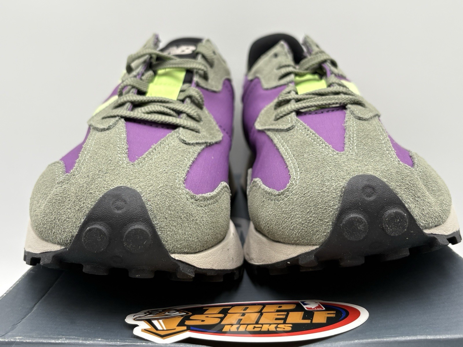 DS New Balance 327 Sour Grape Bleached Lime Glow Authentic Size 12 Rare 2021 Run image 4