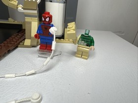 Lego 76037 Marvel Super Heroes Rhino and Sandman Team-up  Incomplete