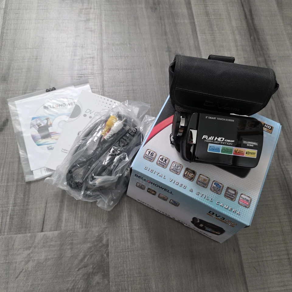 Bell & Howell DV3HD High Definition 3" Smart Touch Screen Camera Full HD 1080P - Image 2 of 4