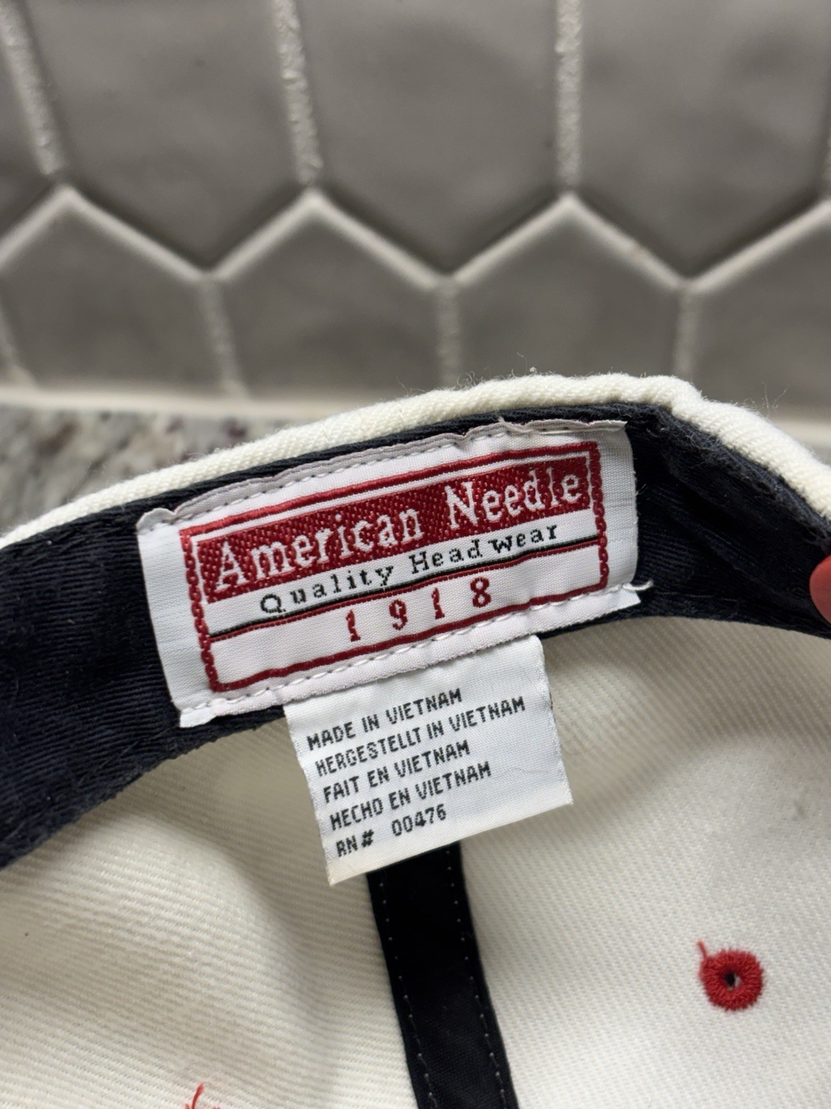 Cincinnati Reds Snapback Hat with Throwback Logo … - image 7