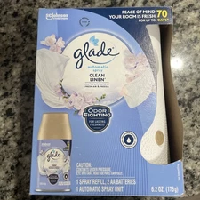 Glade Automatic Spray Unit with CLEAN LINEN Refill & 2 AA Batteries