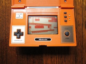 NINTENDO Donkey Kong Game and Watch in Excellent Condition (DK-52) 1982