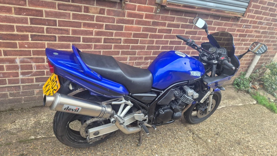 Yamaha FZS 600 FAZER 2002, CHEAP PX TO CLEAR!! - Image 3 of 4