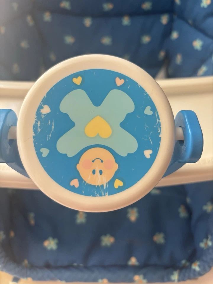 Vintage Infant Rocker Seat Fisher Price Reborn Baby Doll Collectible So Cute 🤩 - Image 3 of 4