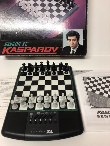 Saitek Sensor XL - Kasparov Endorsed Electronic Chess Computer - BOXED + Manual