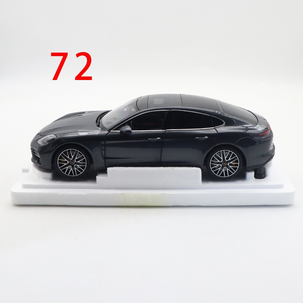 Defective 1/18 Minichamps Porsche Panamera Turbo S 2020 Gray