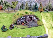 Painted Hobbit Merchant's House 28mm Halfling Village Terrain D&D Warhammer LotR