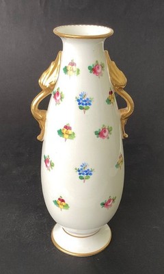 UM 1900 ANTIKE MINTONS VERGOLDETE GRIFFVASE