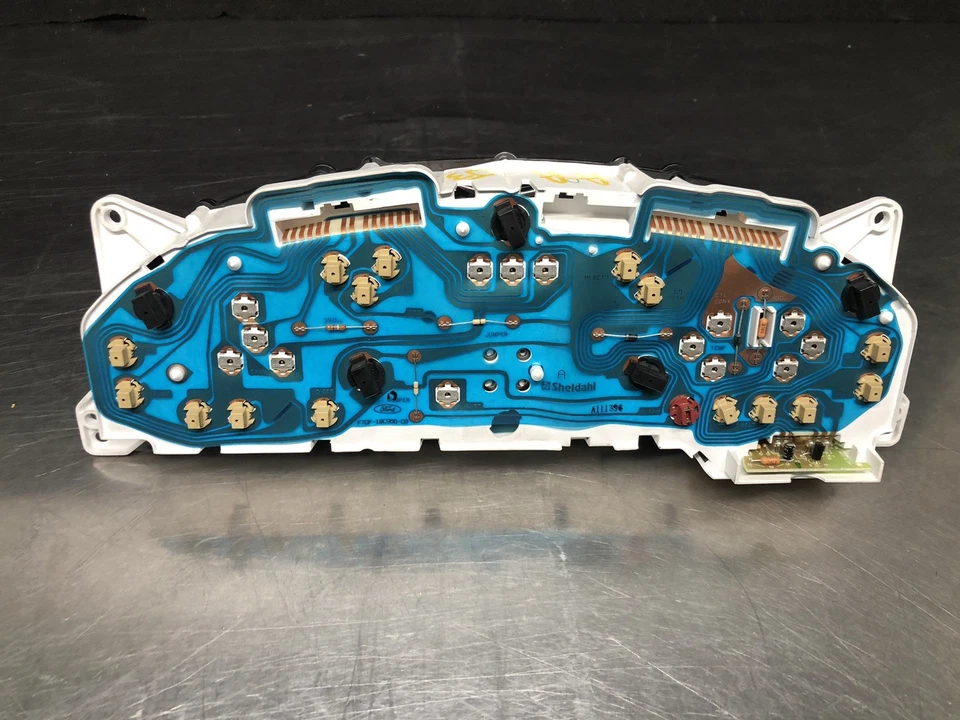 Ford Taurus SHO 1996 1997 instrumento velocímetro medidor cuadro Foto 4 de 4