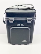 TOYOTA Tacoma Picnic set With Silverware And ...
