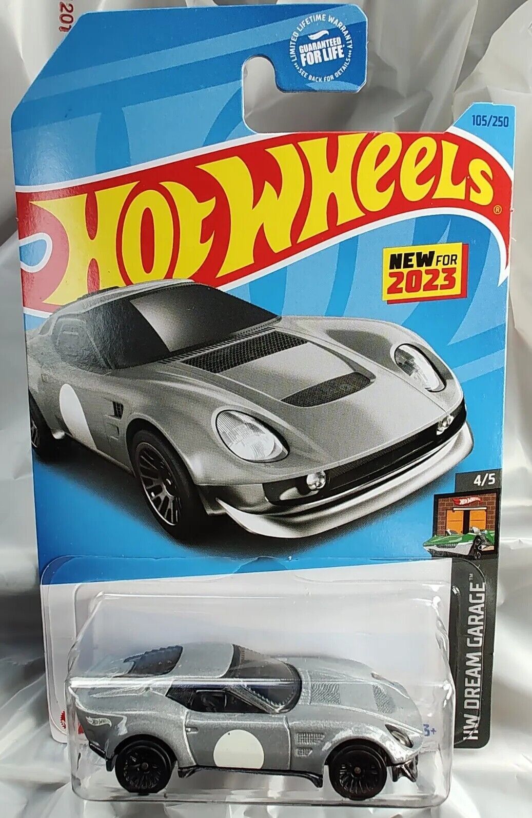 Carrinho Hot Wheels EL SEGUNDO COUPE MINIATURA HKG39 HW DREAM GARAGE