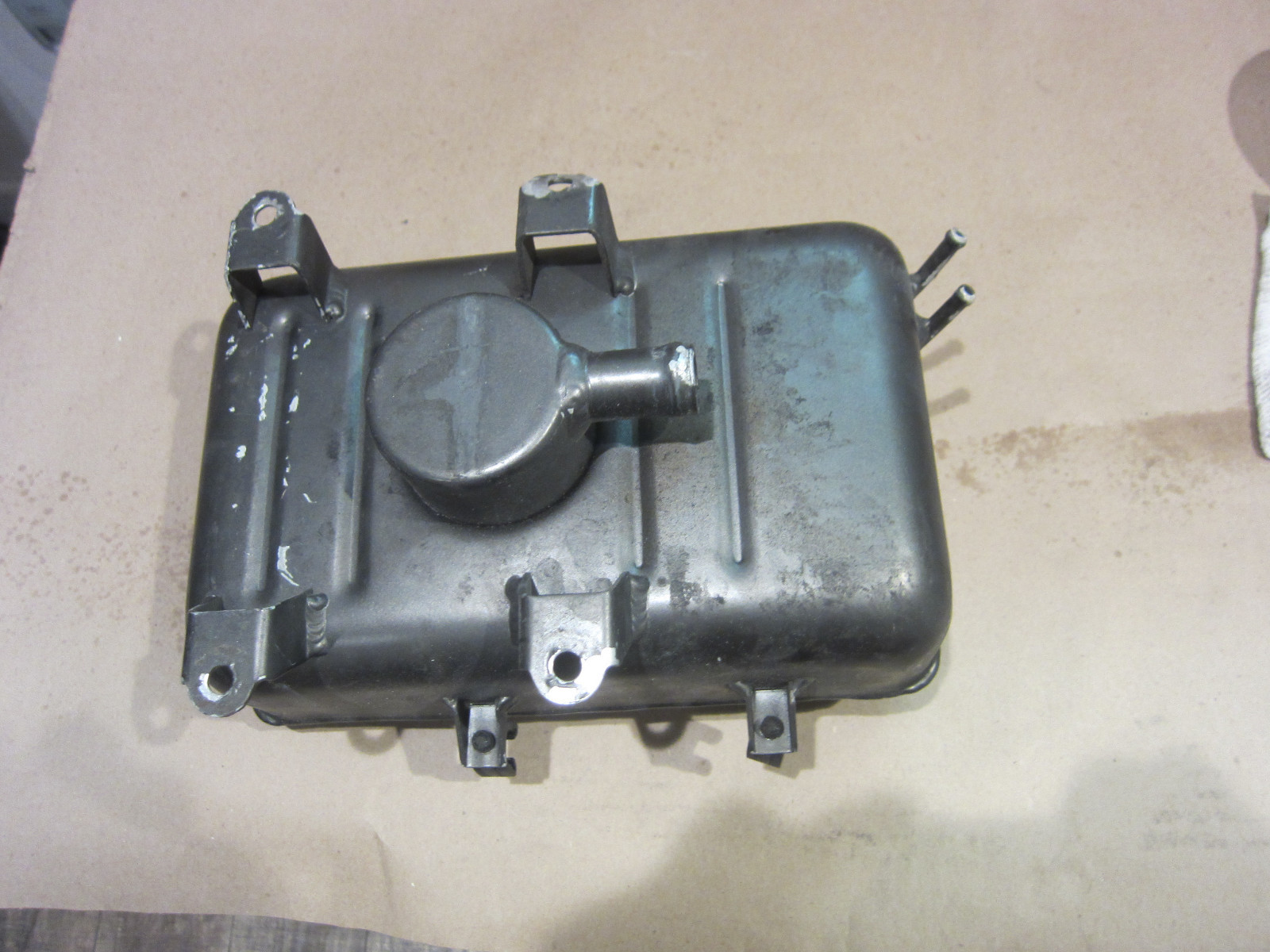 Ferrari 430 Spider-Coupe.  Radiator / Coolant WaterExpansion Tank - P/N 199868