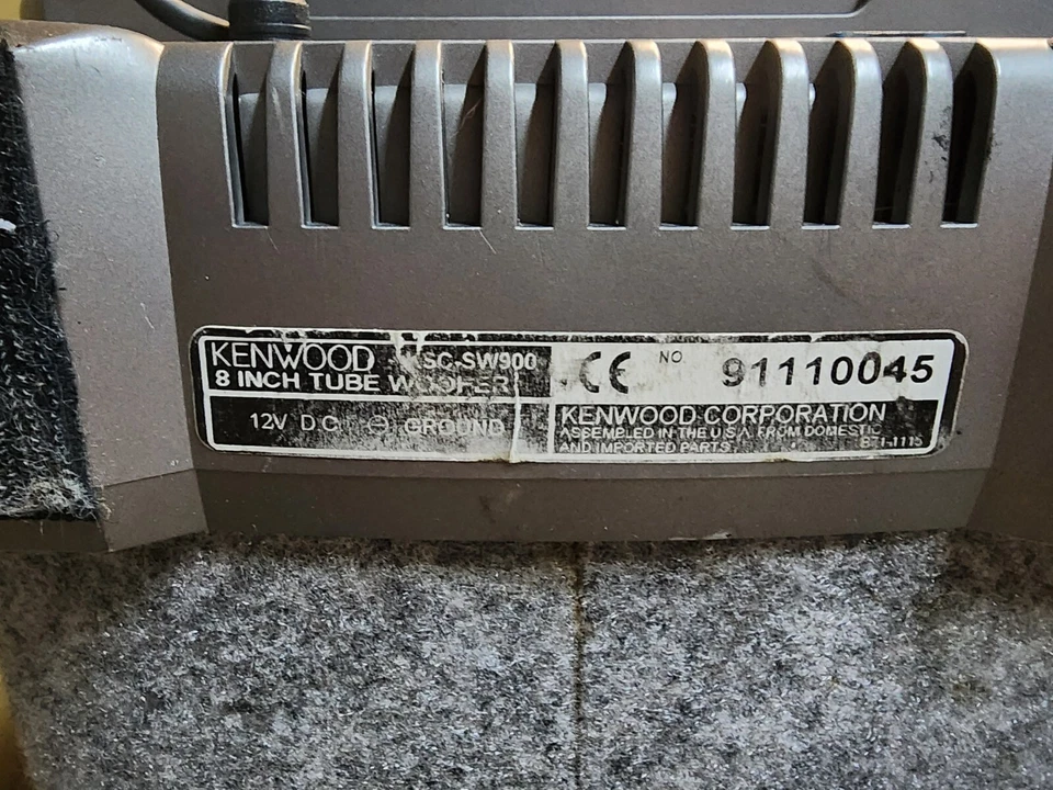 !WOW! Japanese Kenwood KSC-SW900 8" 100 Watt RMS Powered Subwoofer Bass Tube - Image 3 of 4