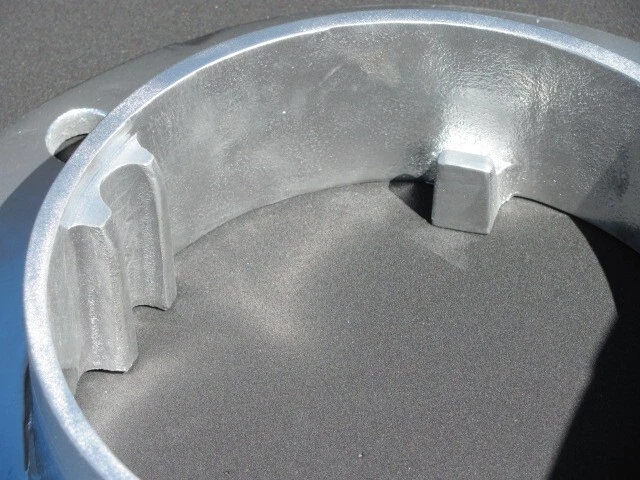 Locking Gauge Hatch, Model SLH, Aluminum Cast, 8" Bolt On, W/ BOLT UP KIT - Image 3 of 4