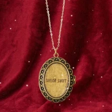Taylor Swift We'll Run Vintage Palace Carved Necklace Sweater Chain
