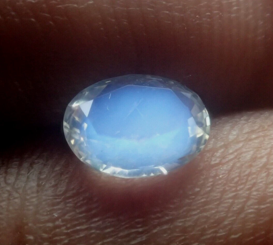 Blue sheen sales moonstone