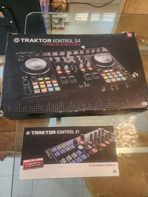 Native Instruments Traktor Kontrol S4 MK2 DJ Controller 4-Deck & X1