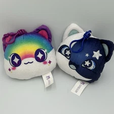2 APHMAU MeeMeows Mystery Cat Face Plush Clip-ons Rainbow & Moon, 2023