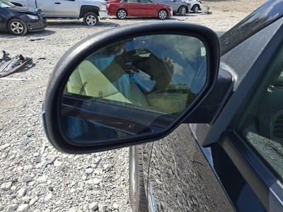 Used Left Door Mirror fits: 2013 Gmc Yukon Power w/turn signal w/o wide load ext
