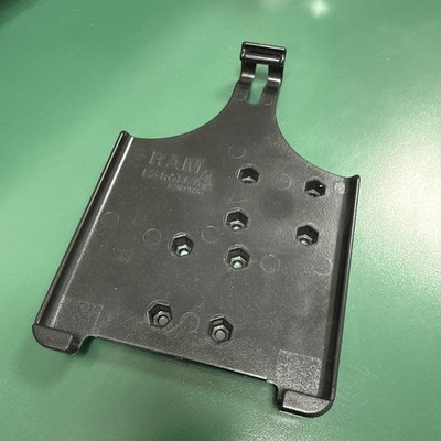 RAM Mounts EZ-Roll'r Halteschale für Apple iPad Mini 1,2,3