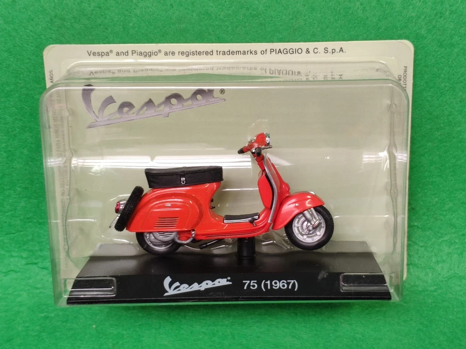 COLLEZIONE PIAGGIO VESPA MODELLINO 1:18 VINTAGE 75 1967 MOTOVESPA  no 50 et3 125 - Immagine 3 di 4
