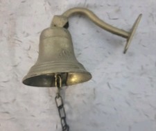 Ancienne cloche de porte à suspendre style antique  en bronze massif 