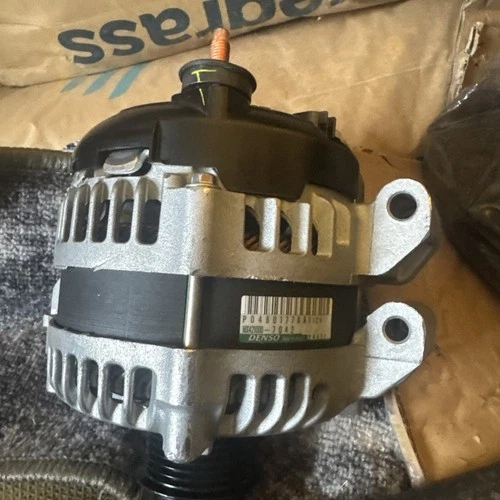 denso alternator OEM Chrysler 300, charger, durango v6 3.6L,mx421000-7042