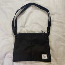 Borsa a tracolla Herschel Alder Sacoche nera unisex utility tracolla borsa da viaggio