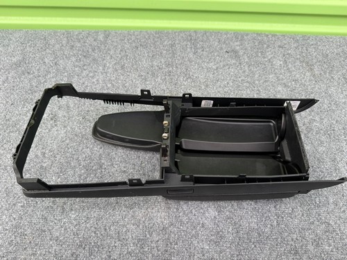 08-14 Mercedes W204 C250 C300 Center Console Arm Rest Armrest Cup Holder OEM - Picture 5 of 7