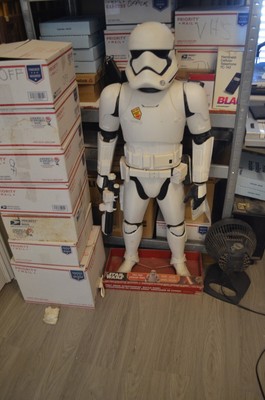Star Wars 48  Stormtrooper battle buddy 4ft tall by Jakks action figure Blaster