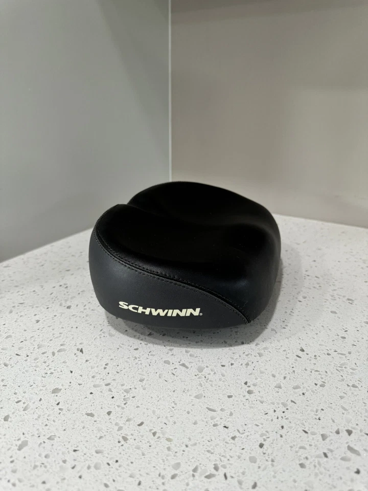 Schwinn 398V VELO Bicycle Seat Saddle Black Comfortable Padding - Image 4 of 4