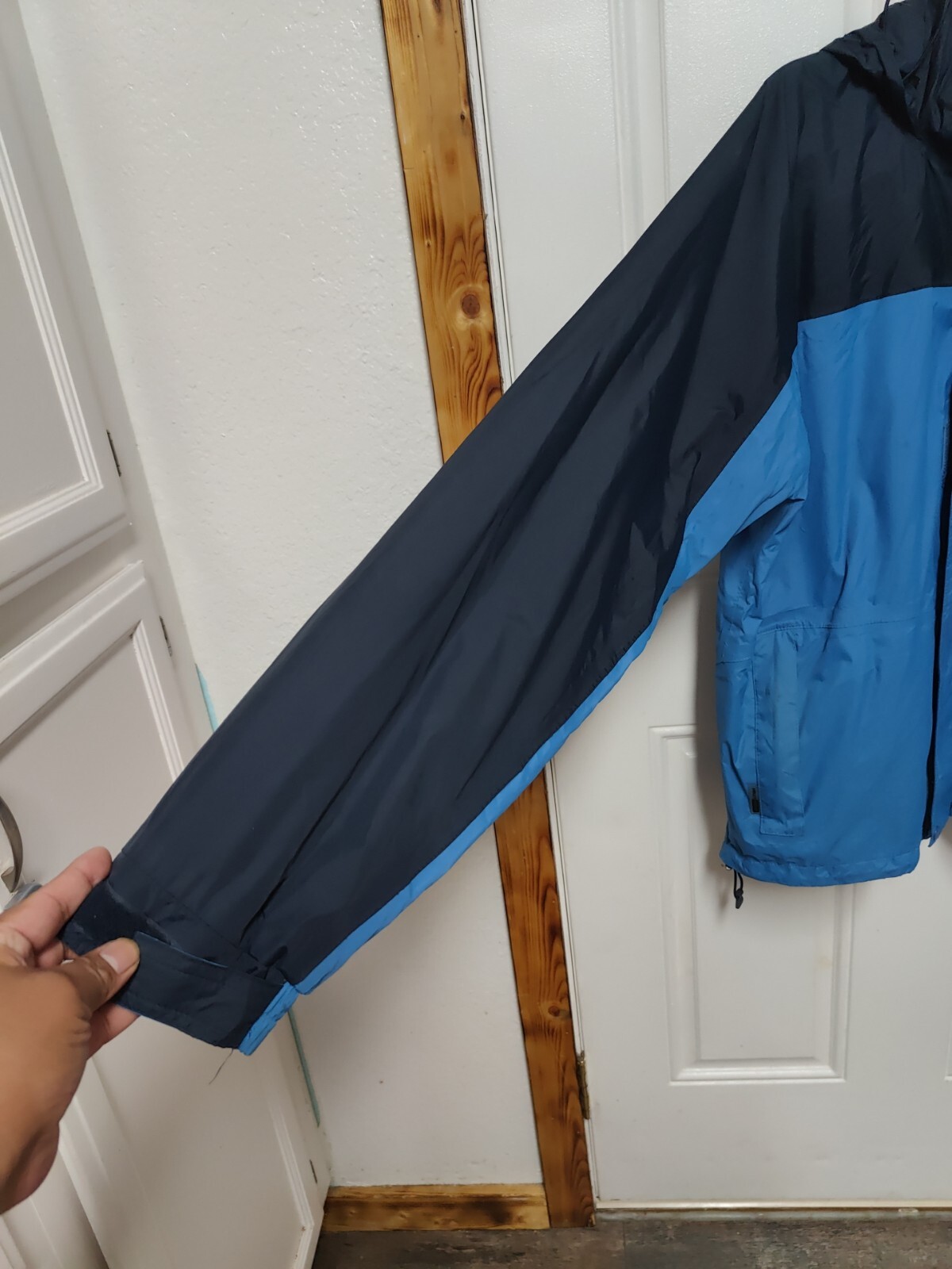 HELLY HANSEN Jacket Mens Medium Helly Tech Waterp… - image 2