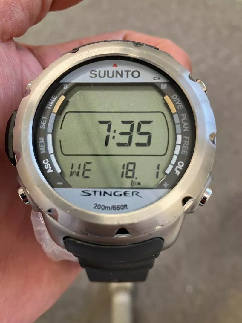 SUUNTO dive computer Stinger Titanium model Silver silicon band, quartz  202304M