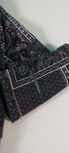 Isaac Mizrahi Live! Women's Size 4 Pants Black Brown Paisley-C1 - Picture 6 of 6