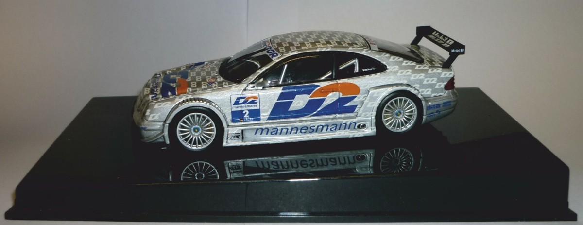 Autoart 60032 MB CLK DTM 2000 D2 Thomas Jäger Startnummer 2 1:43