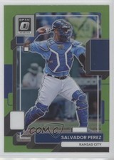 2022 Panini Donruss Optic Lime Green Prizm Salvador Perez #108 0n7a