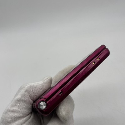 SHARP SH-N01 Red AQUOS KEITAI Flip Phone Unlocked SIM Free Japan