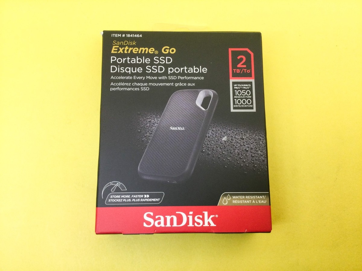 SanDisk Portable SSD 2TB【中古】 SanDisk 2TB Extreme Portable USB-C USB 3.1 External SSD SDSSDE52