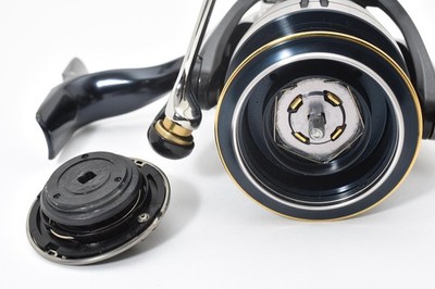 Daiwa 19 Certate LT 3000-CXH Spinning Reel Near Mint from JAPAN