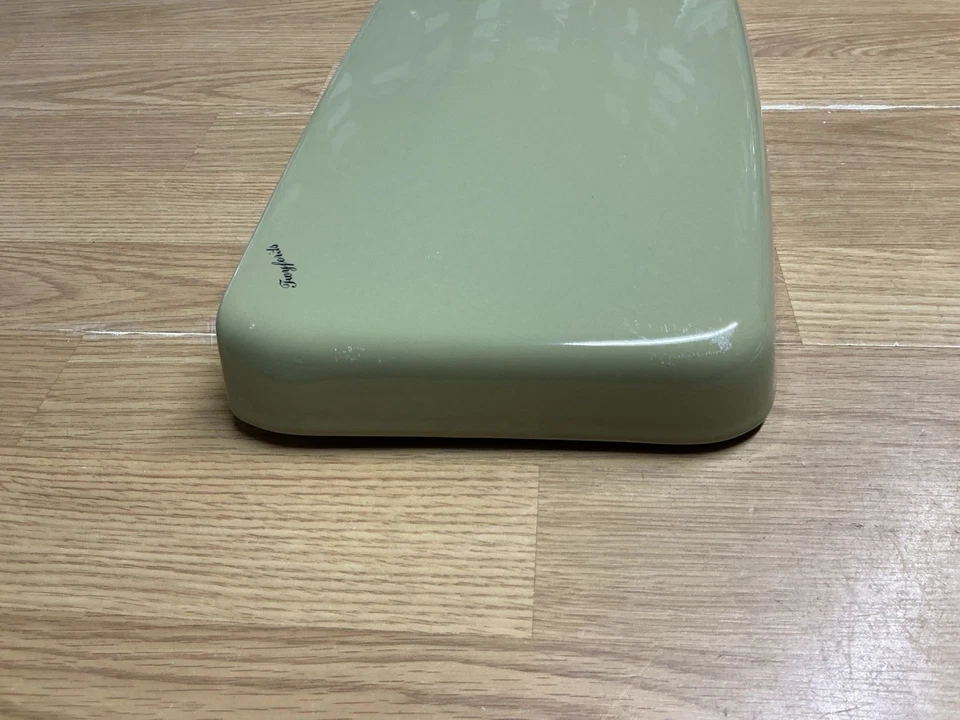 Toilet Cistern Lid = AVOCADO - Twyford Bathrooms “12020/20”, Size 517 x 203mm, - Image 4 of 4